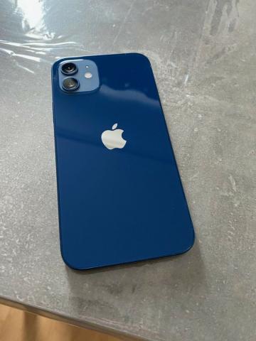 IPhone 12 - 64 Go