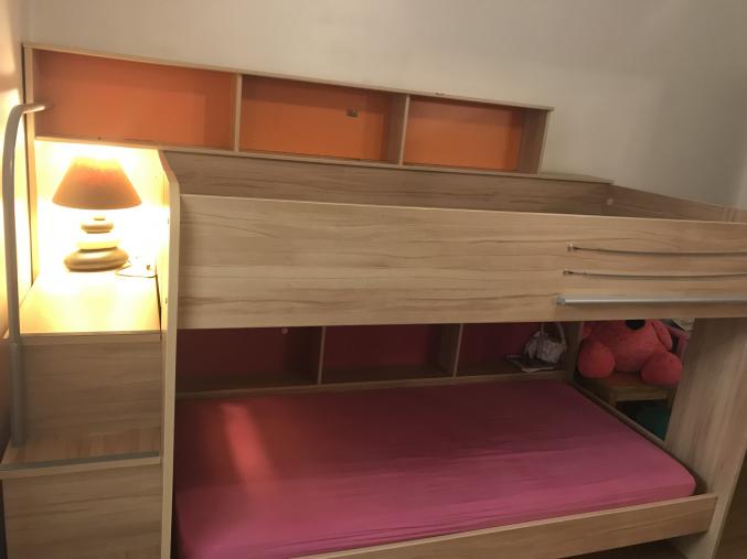 Lit à étage enfants