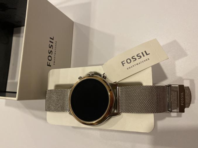 Montre femme fossil connecté