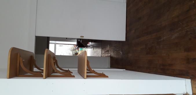 Local refait a neuf avec les murs