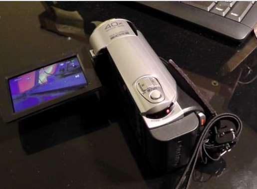 Everio Camescope FULL HD JVC GZ-E10SE