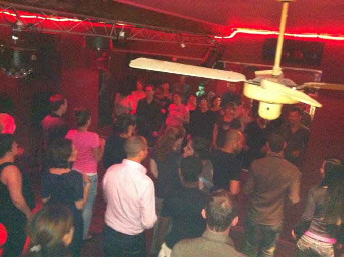 CEDE DROIT AU BAIL DISCOTHEQUE