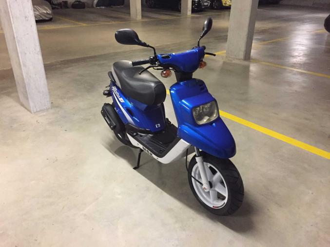 SCOOTER MBK  BOOSTER etat propre 