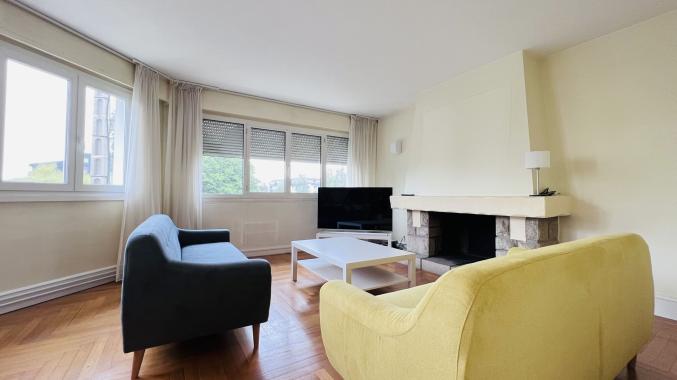 T3 meublé avec VUE DÉGAGÉE + Clim. Réversible + Lave-Vaissel