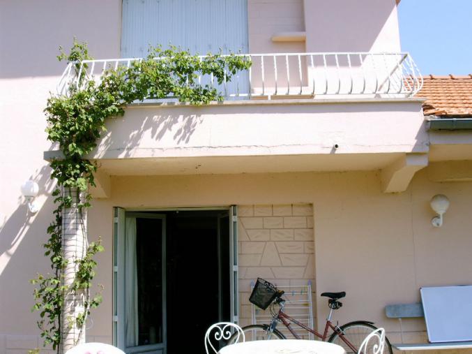 Maison ds quartier résidentiel 