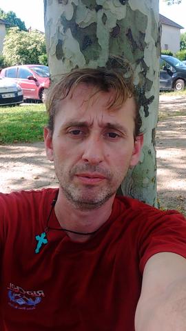 Cherche emploi livreur temps plein