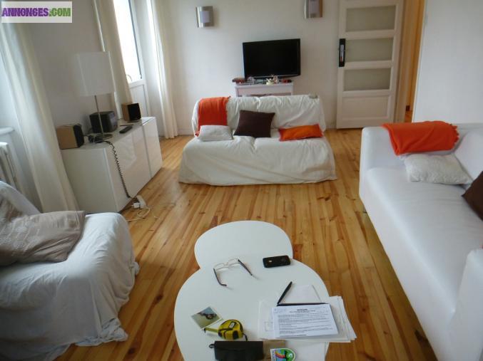 Grande maison de pierre