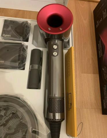 Dyson supersonic sèche cheveux