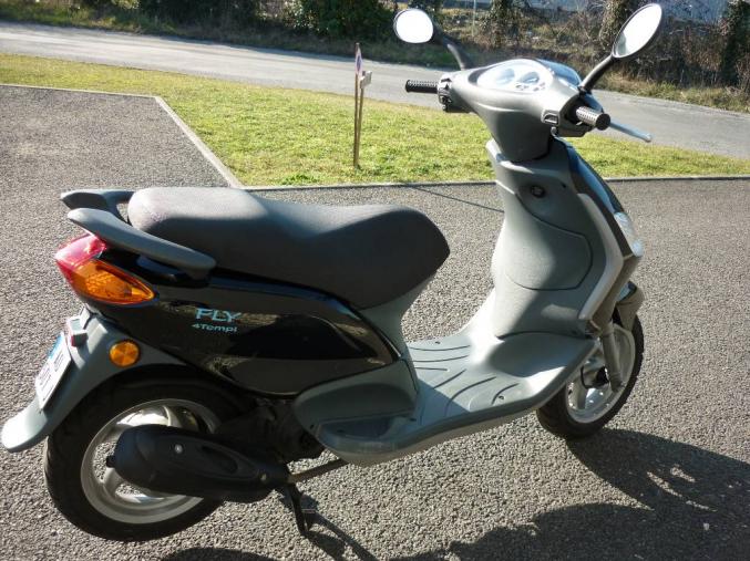 Scooter Piaggio Fly