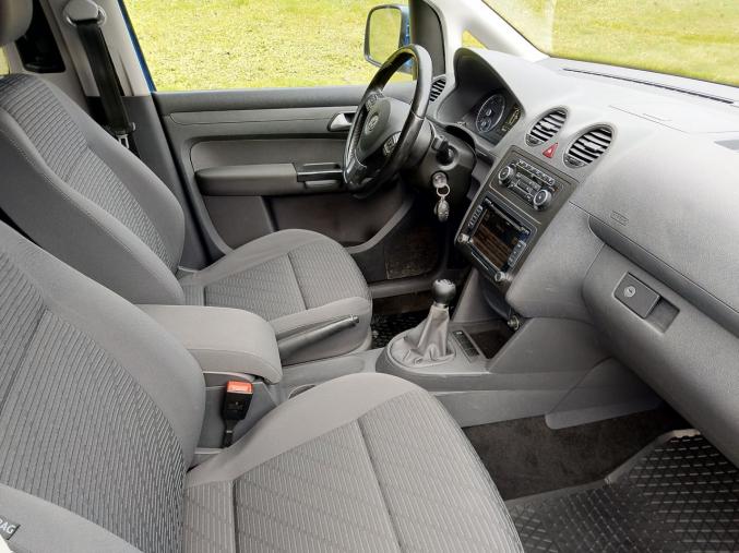 Volkswagen Caddy Maxi 2.0 TDI, 110 CV, 7 places