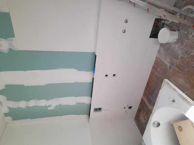 Menuiserie,  petits  chantiers,  bricolage 