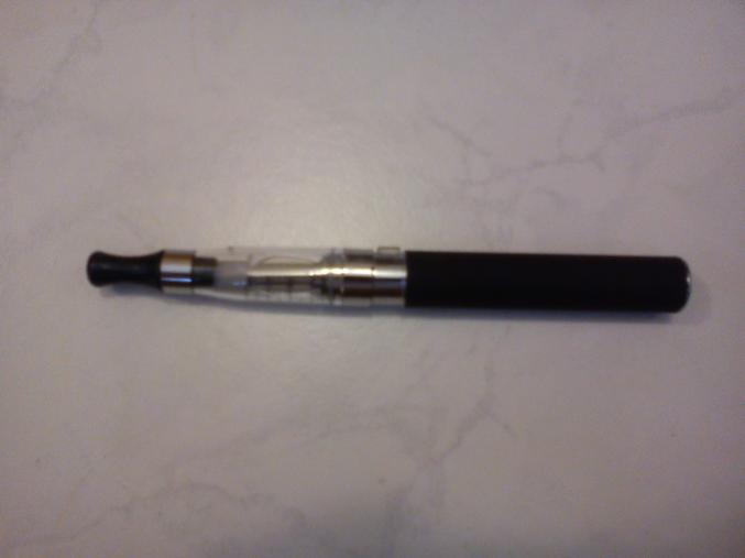 Vapoteuse, e-cigarette