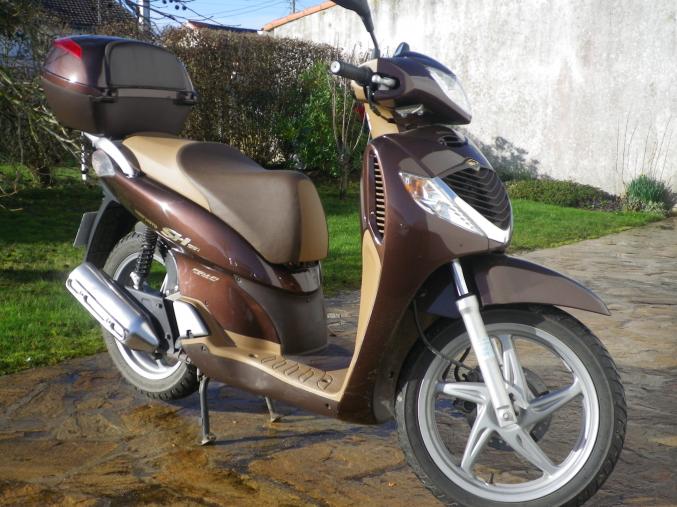 Scooter Honda SHI