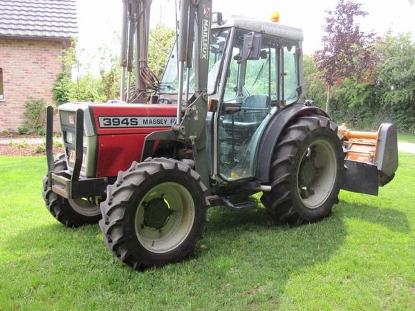 Tracteur Massey Ferguson 394S