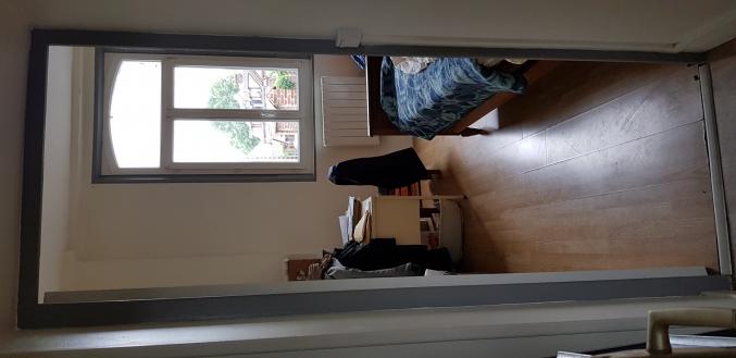 Appartement P1 en face de la Gare de Beauvais