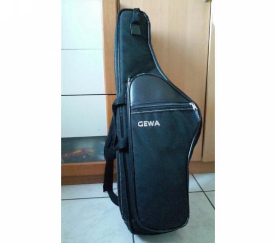 Saxophone tenor marque B & S