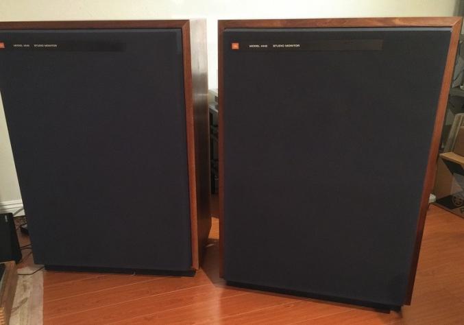 Paire de moniteurs de studio JBL 4345