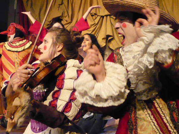 Location et création de costumes