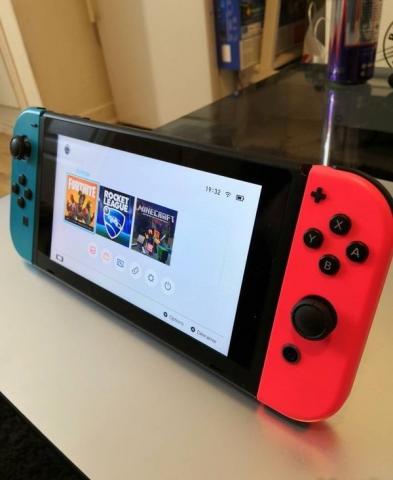 Nintendo Switch + Accessoires