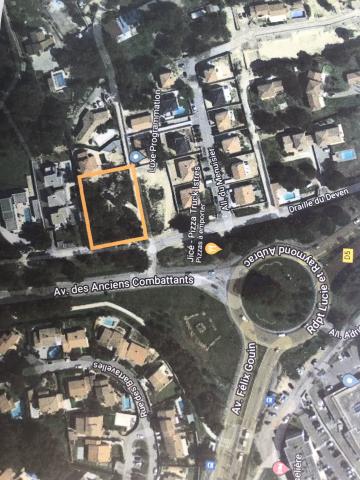 TERRAINS CONSTRUCTIBLES