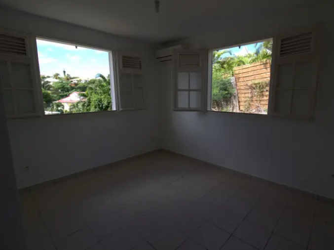 Loue Belle Villa 4 pièces