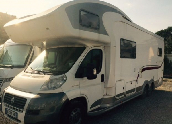 DON CAMPING CAR EURAMOBIL A820