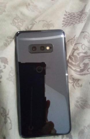 Samsung galaxy s10e