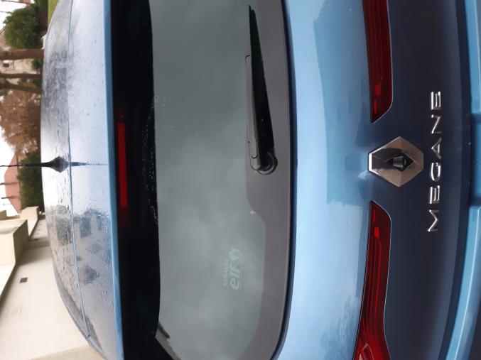 Megane 4 tce limited avec carnet de entretien Renault a jour