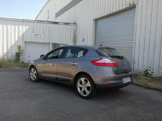 Renault megane 3  1.9L diesel 130chv  boite 6