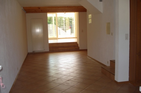 Beau triplex à louer 120 m2 avec terrasse au calme et vignes