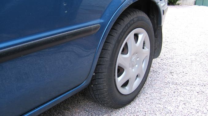 4 pneus neige sur jantes