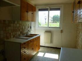 Vend appartement T / 3