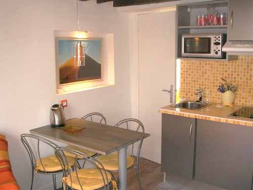 Beau studio 16 m2 Paris 75010