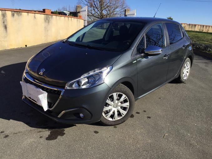Vends Peugeot 208 urban soul 1,2l 82