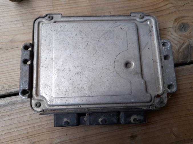 Pieces détachées pour Renault master 2.5 dci 