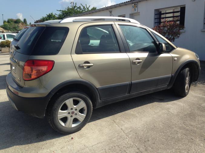 FIAT DEDICI 1.9MULTIJET 120ch-4X4EMOTION-CLIM-B6V