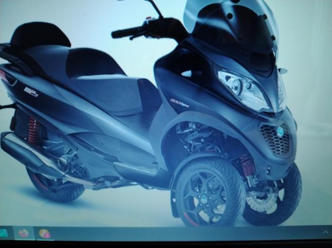 Scooter PIAGGIO MP3 500HPE Sport ABS ASR