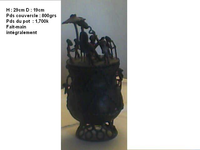 Masques africains et autres