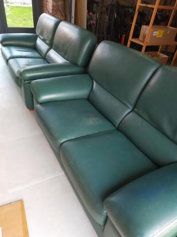 Salon cuir vert. excellente fabrication