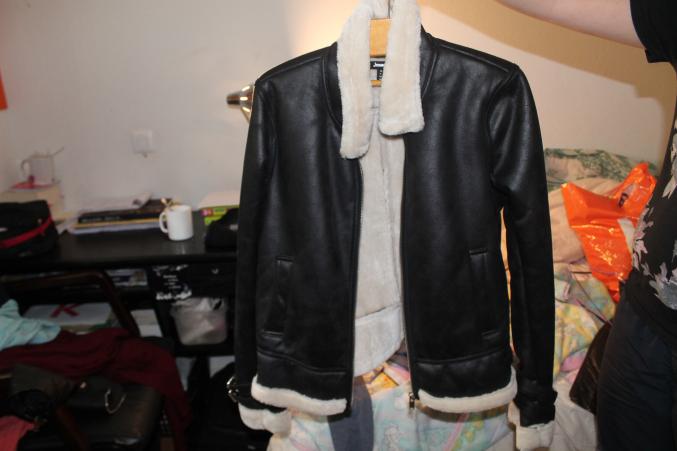 Veste en cuir noir,neuve,t:M 