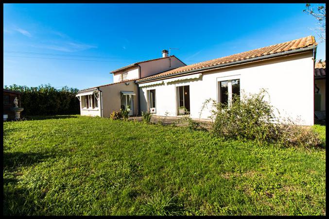 Maison de 150 m2, 3 chambres, sur terrain 2010 m2