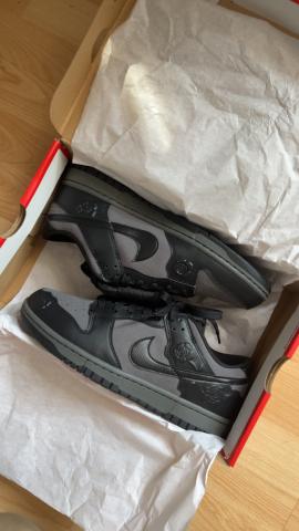 Dunk low black roses (taille 41)