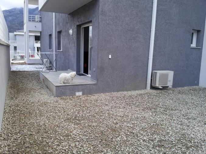 Studio meuble parking privatif