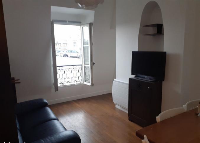 2 pièces 35 m² Métro Villiers