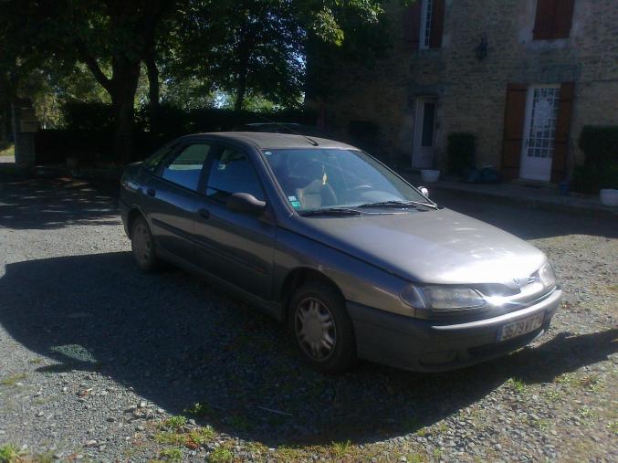 Laguna 2.2d(1000 E a debattre).