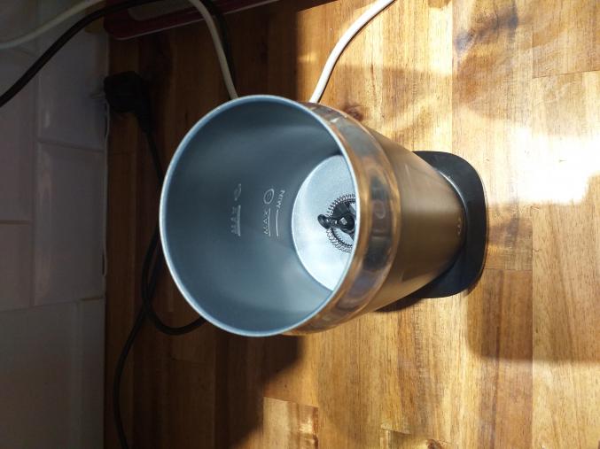 Shardor mousseur à lait