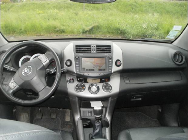 Toyota rav4 d-4d FULL OPTIONS pack techno 177cv