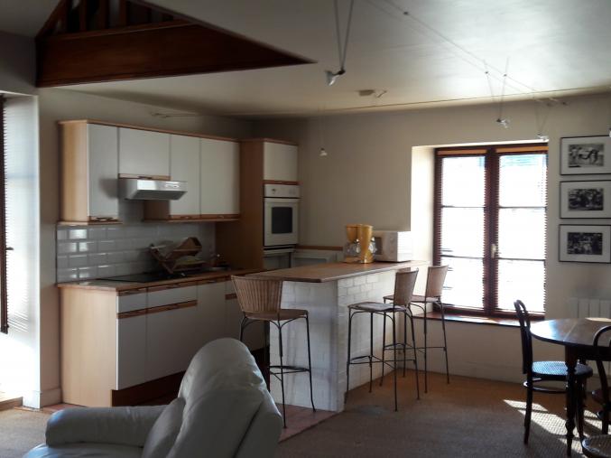 APPARTEMENT DUPLEX MEUBLE