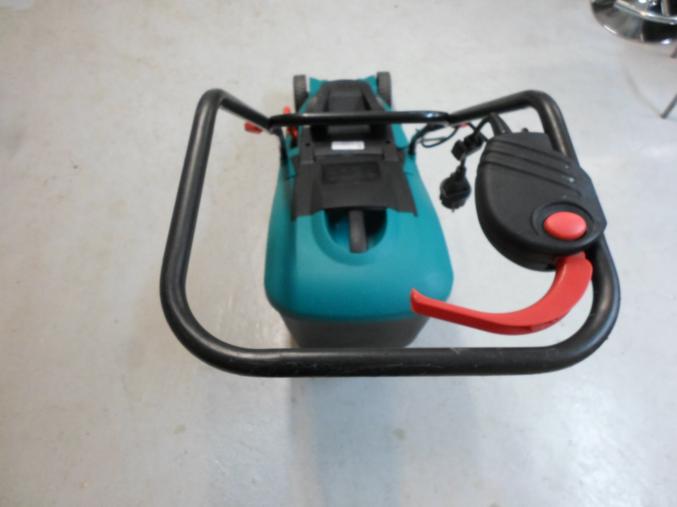 Tondeuse bosch rotak 34-1300w