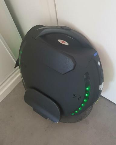 Gyroroue Kingsong KS-18L (1480 Km)